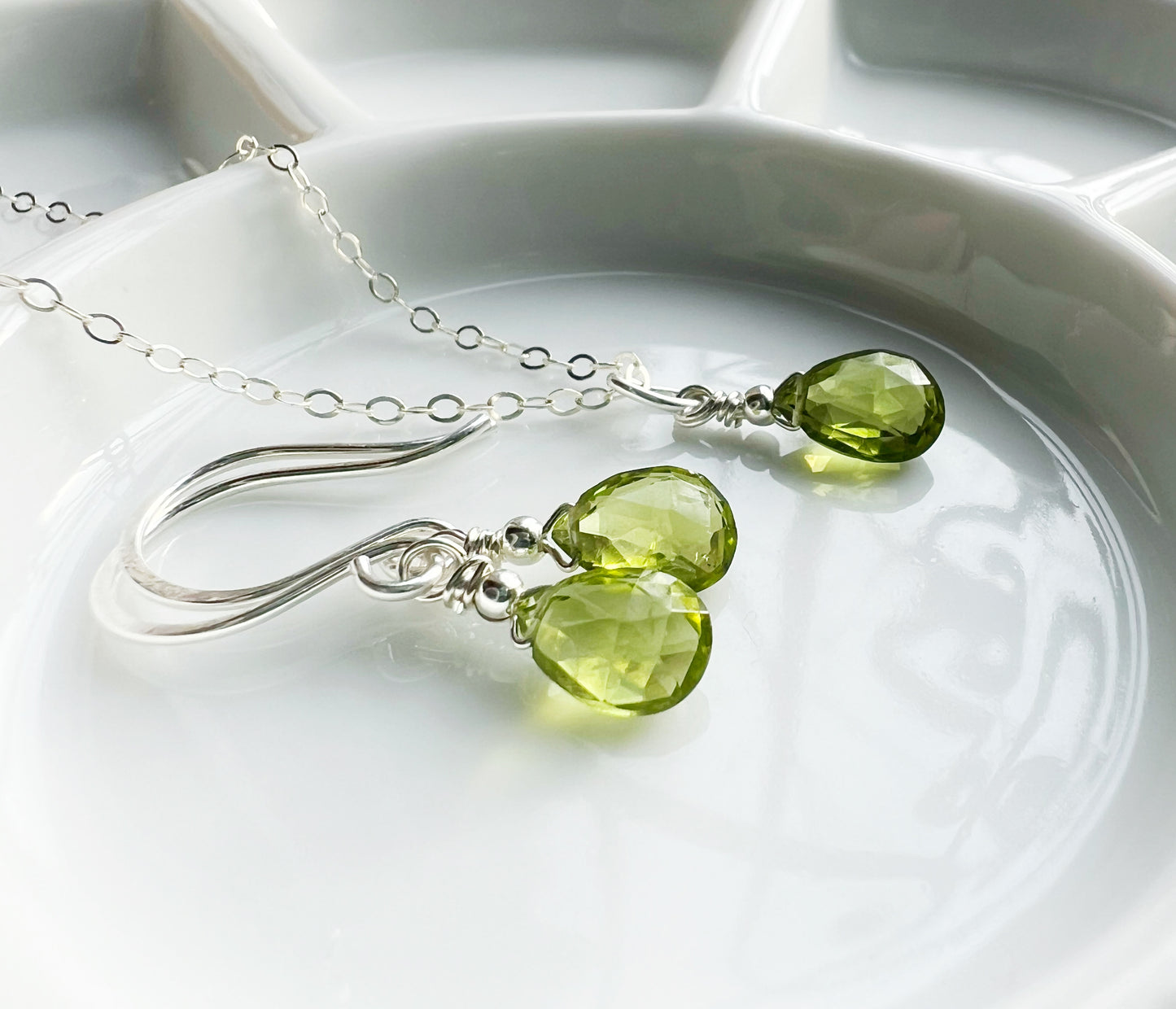 Deep peridot earring and necklace set