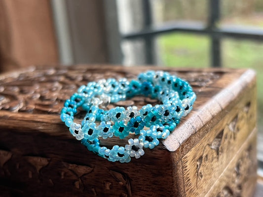 Aqua and white beaded flower chain necklace 17”