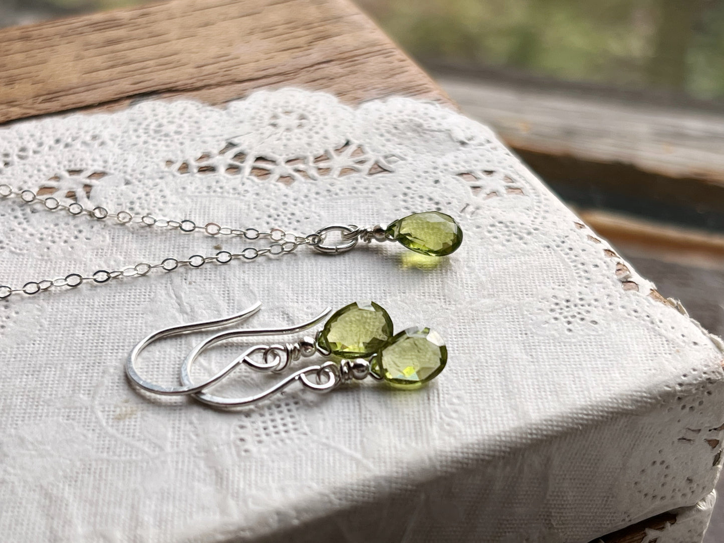 Deep peridot earring and necklace set