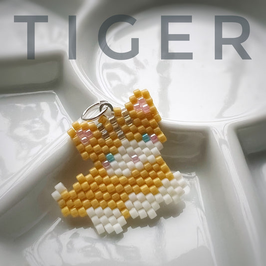 Tiger kitty cat necklace