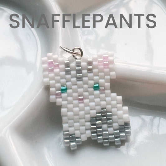 Snafflepants kitty cat necklace