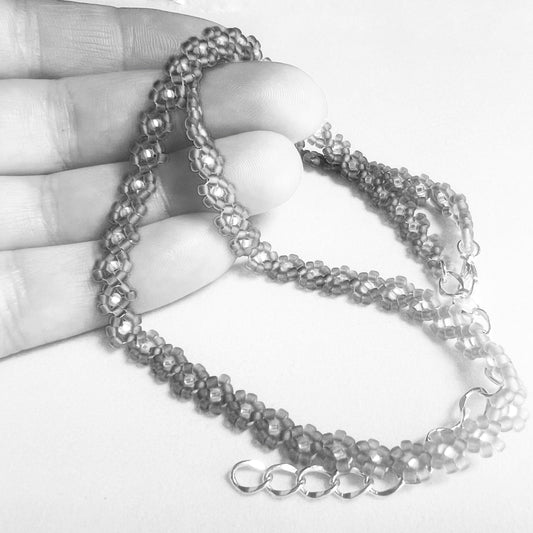 Blue beaded flower chain necklace 16-18”