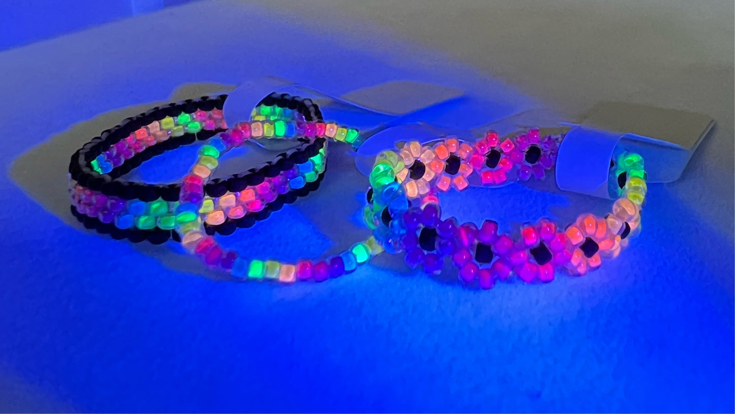 Banded ring in rainbow luminous blacklight beads (mini bead size)