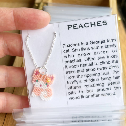 Peaches kitty cat necklace