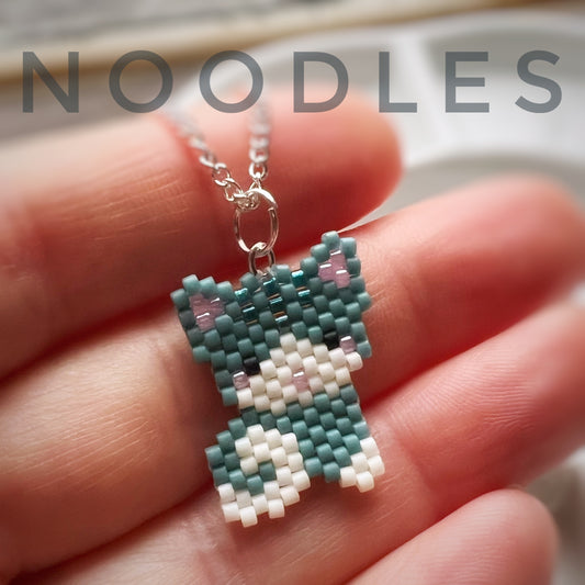 Noodles kitty cat necklace