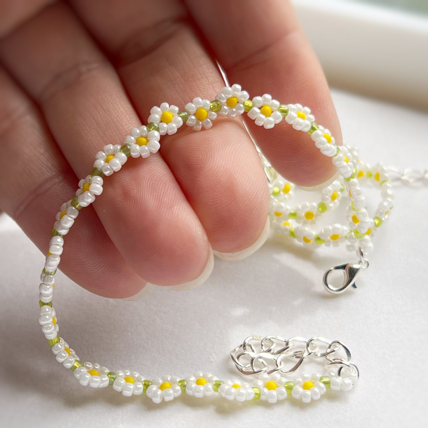 Daisy chain bracelet