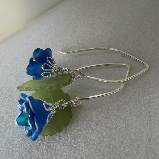 Clearance flower earrings (deep blue blossom)